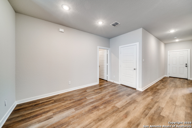 Image 9 of 29 For 9014 Tennant Ln