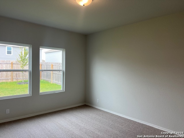 Image 16 of 19 For 105 Beveridge