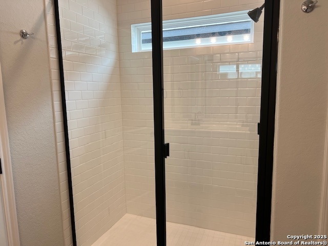 Image 18 of 19 For 105 Beveridge