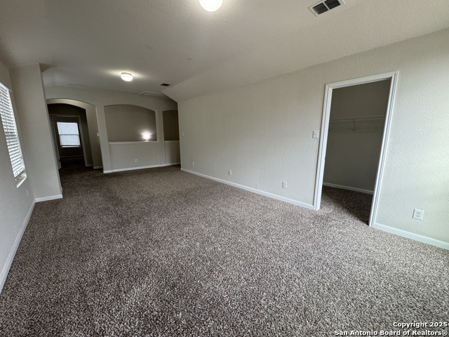 Listing photo id 10 for 7107 Republic