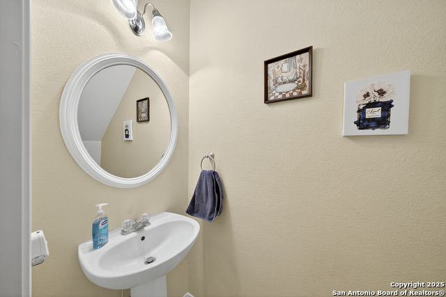 Image 17 of 31 For 4019 Albright