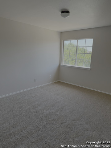 Image 16 of 20 For 443 Abigail