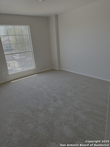 Image 17 of 20 For 443 Abigail