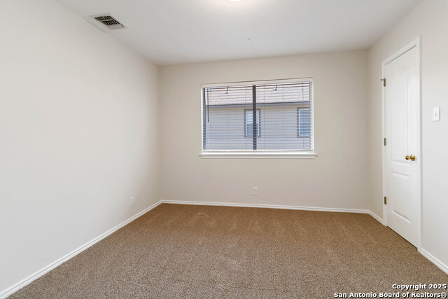 Image 20 of 34 For 225 Corsica