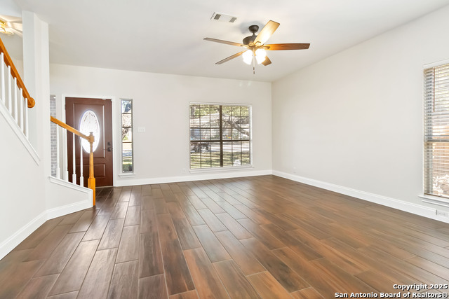 Image 4 of 34 For 225 Corsica