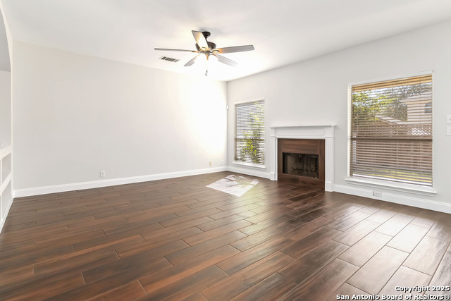 Image 9 of 34 For 225 Corsica