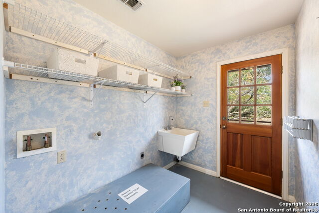 Listing photo id 16 for 250 County Road 474