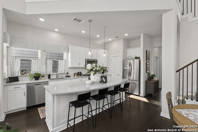 Image 12 of 41 For 5843 Whitby Unit 44