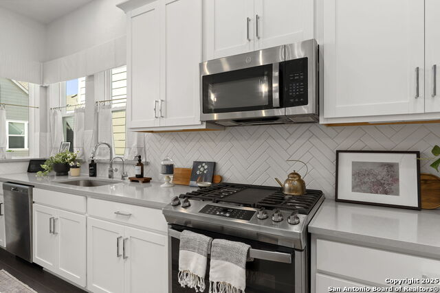 Image 14 of 41 For 5843 Whitby Unit 44