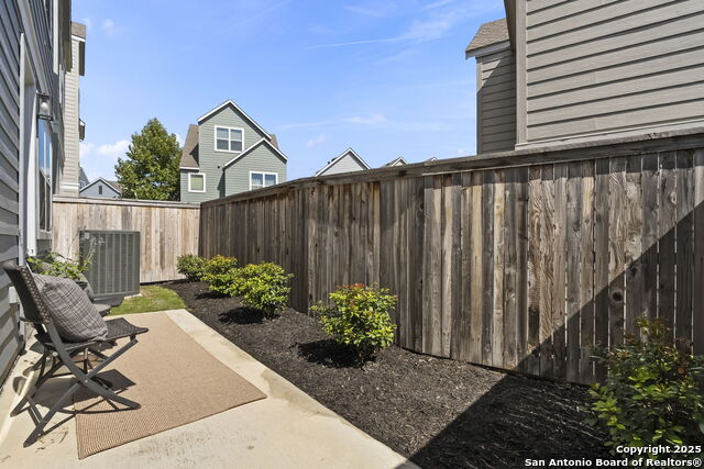 Image 35 of 41 For 5843 Whitby Unit 44