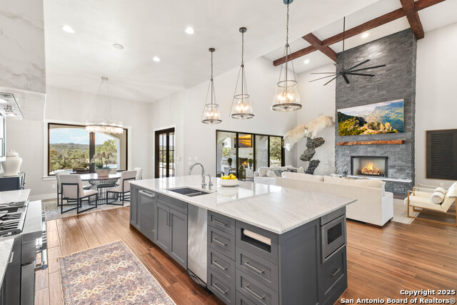 Image 7 of 18 For 1107 Montecito