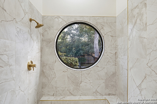 Image 13 of 27 For 16102 Santa Cathrena