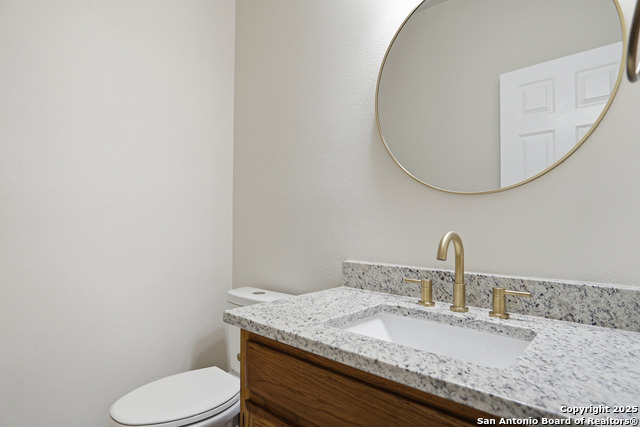 Image 14 of 27 For 16102 Santa Cathrena