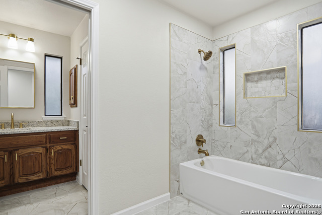 Image 23 of 27 For 16102 Santa Cathrena