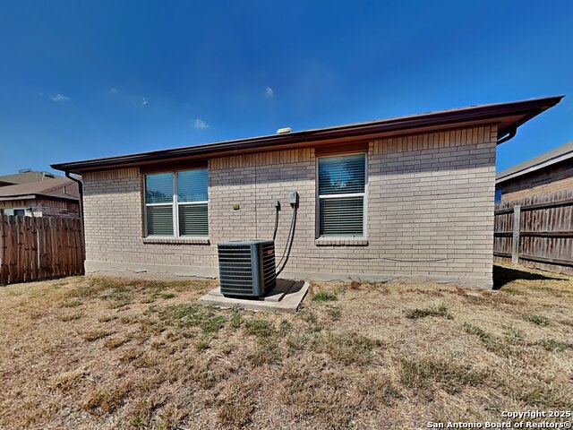 Image 15 of 16 For 8147 Steep  