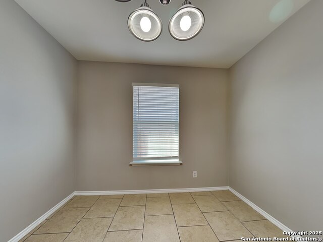 Image 4 of 16 For 8147 Steep  