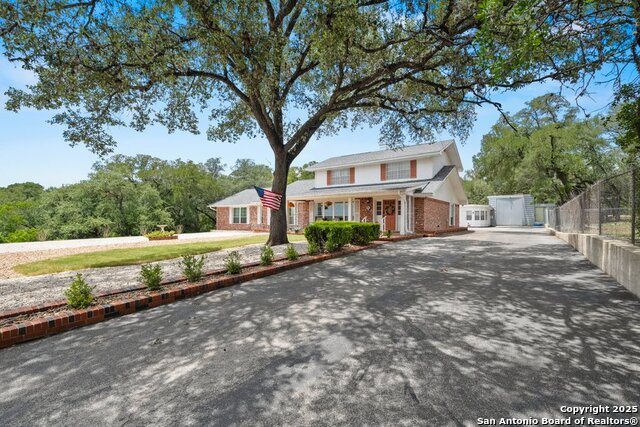 Details for 699 Floral Avenue, New Braunfels, TX 78130