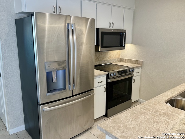 Image 11 of 30 For 740 Rosewood