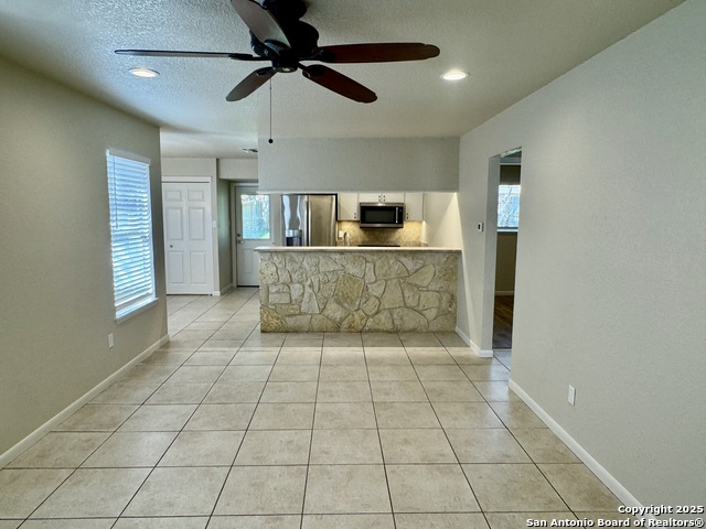 Image 7 of 30 For 740 Rosewood