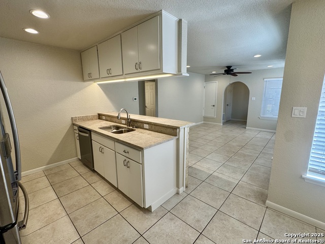 Image 9 of 30 For 740 Rosewood