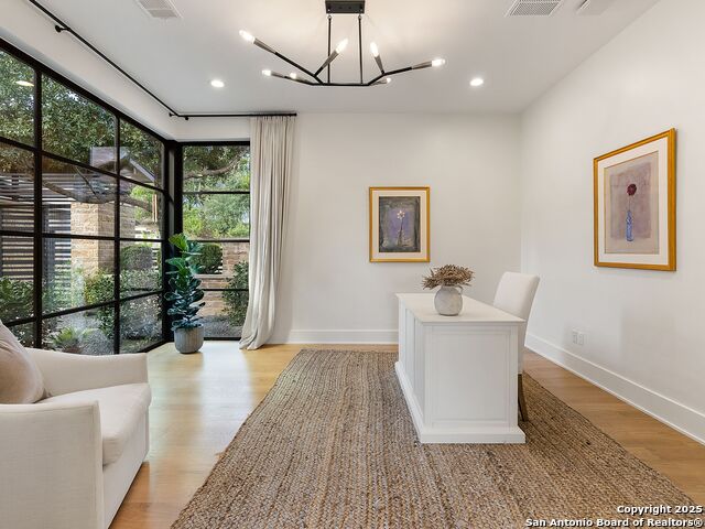 Image 28 of 90 For 4701 Peralta Lane