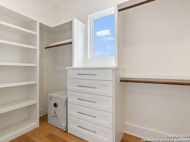 Image 37 of 90 For 4701 Peralta Lane