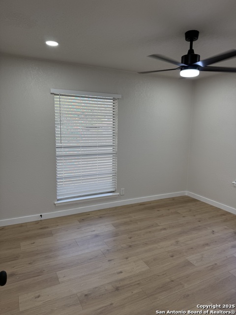 Image 10 of 31 For 4506 Amistad