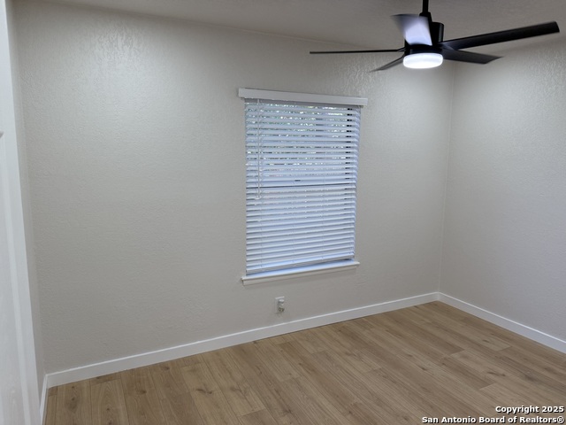 Image 13 of 31 For 4506 Amistad