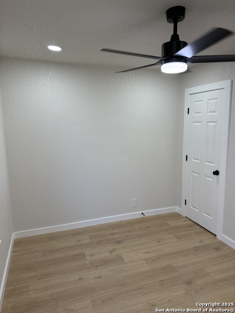 Image 15 of 31 For 4506 Amistad