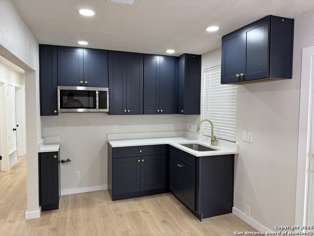 Image 5 of 31 For 4506 Amistad