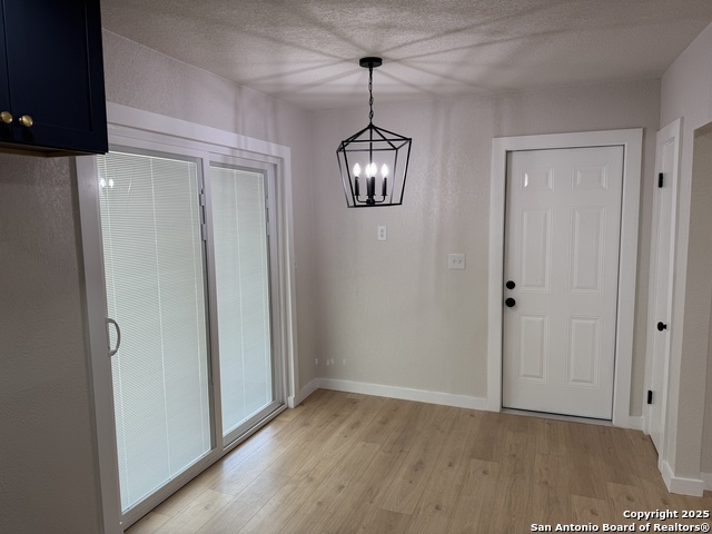 Image 8 of 31 For 4506 Amistad