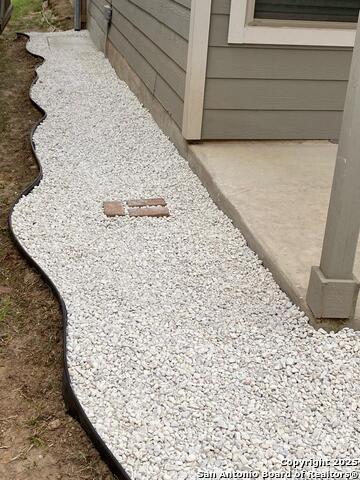 Image 4 of 11 For 10340 Lynwood Crk 102