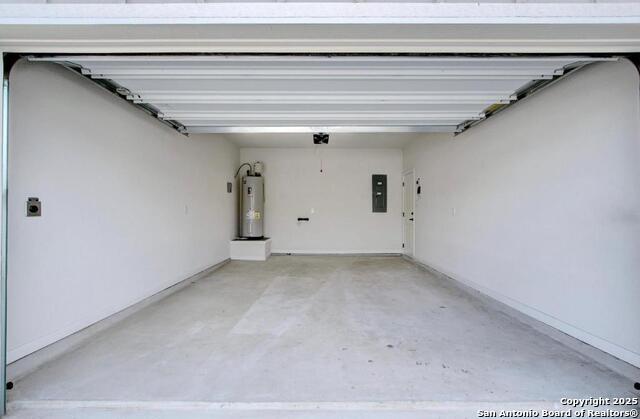 Image 6 of 11 For 10340 Lynwood Crk 102