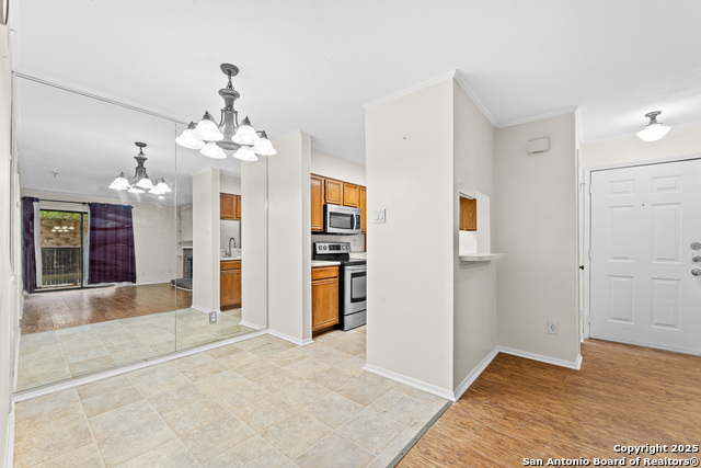 Image 6 of 27 For 4212 Medical Dr  413