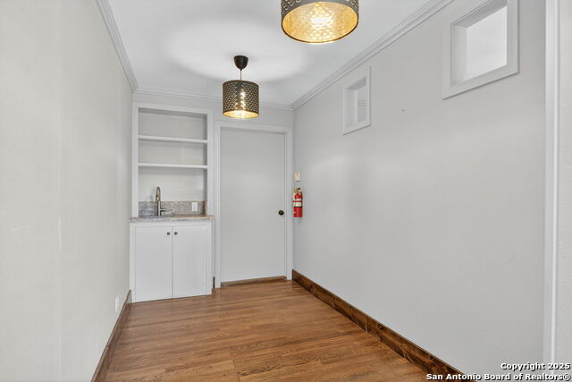 Listing photo id 19 for 920 Blanco E