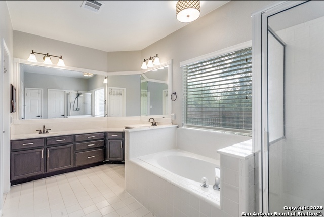 Image 15 of 22 For 2531 Hollow Village