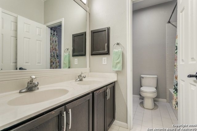 Image 17 of 22 For 2531 Hollow Village