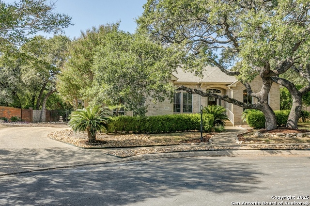 Image 3 of 22 For 2531 Hollow Village