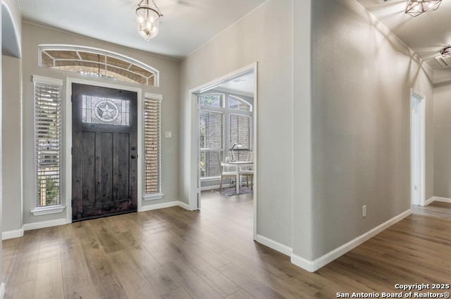 Image 5 of 22 For 2531 Hollow Village