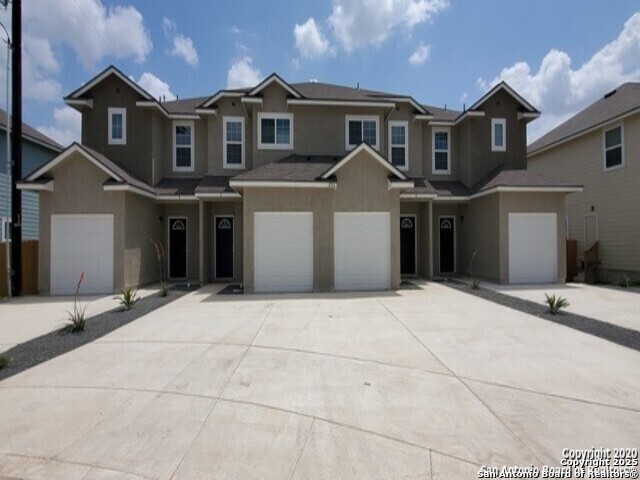 Details for 16926 Spirit Brook  2, Selma, TX 78154