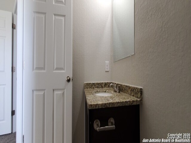 Image 17 of 32 For 16926 Spirit Brook  2