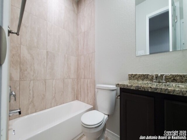 Image 19 of 32 For 16926 Spirit Brook  2