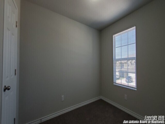 Image 20 of 32 For 16926 Spirit Brook  2