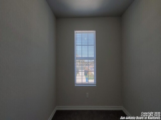 Image 21 of 32 For 16926 Spirit Brook  2