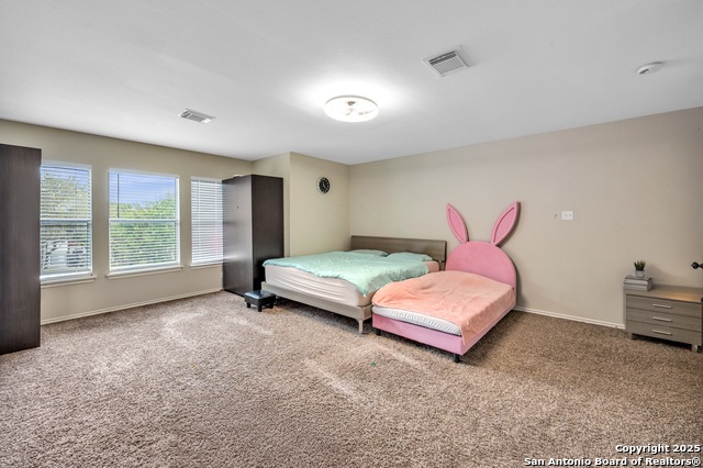 Image 31 of 43 For 11407 Amhurst