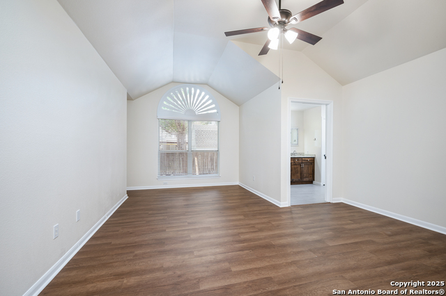 Image 16 of 42 For 963 River Rock