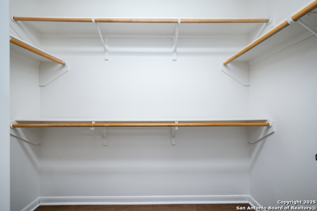 Image 21 of 42 For 963 River Rock