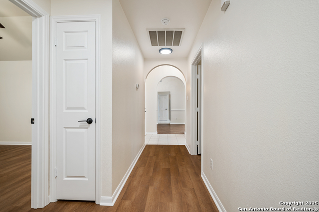 Image 22 of 42 For 963 River Rock