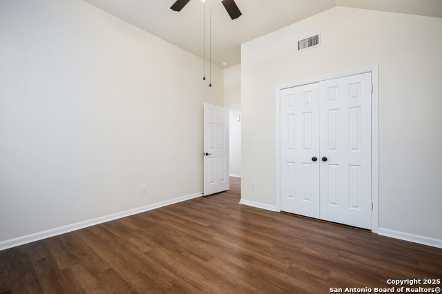 Image 24 of 42 For 963 River Rock