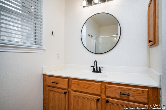 Image 26 of 42 For 963 River Rock